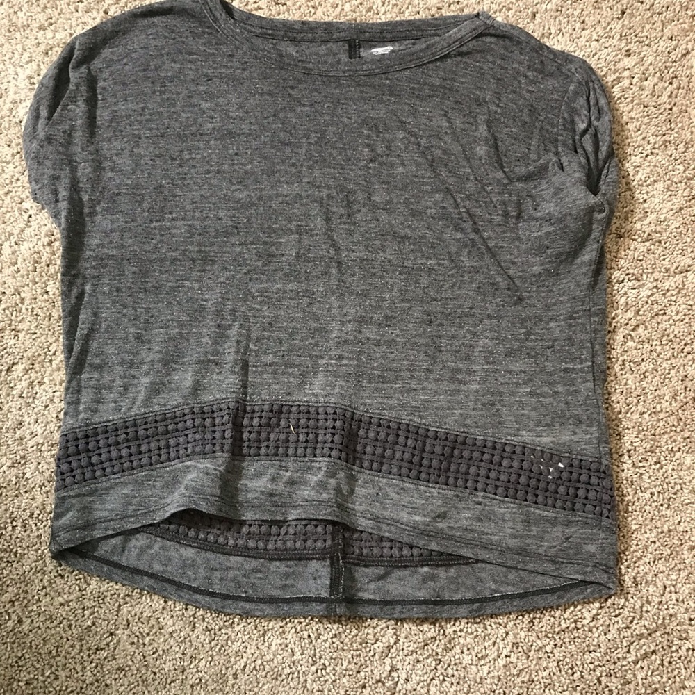 Old navy cute gray shirt